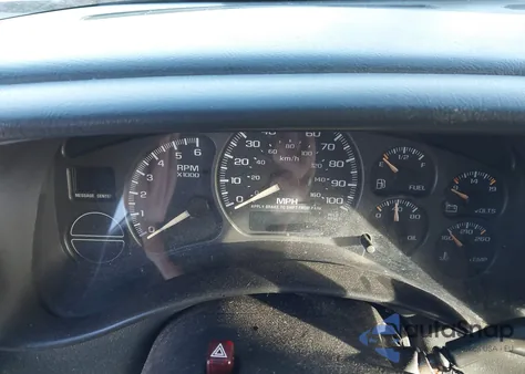 2002 Chevrolet Avalanche 1500 from USA, damaged, VIN 3GNEC13T82G109983